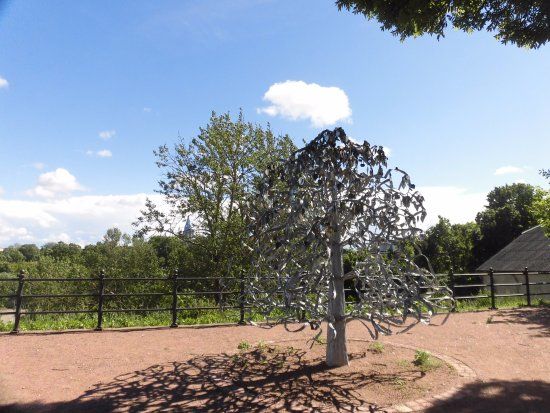 Wedding Tree