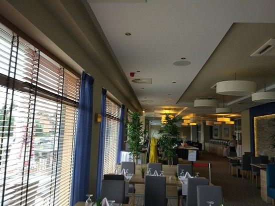 Kobaltowa Restaurant