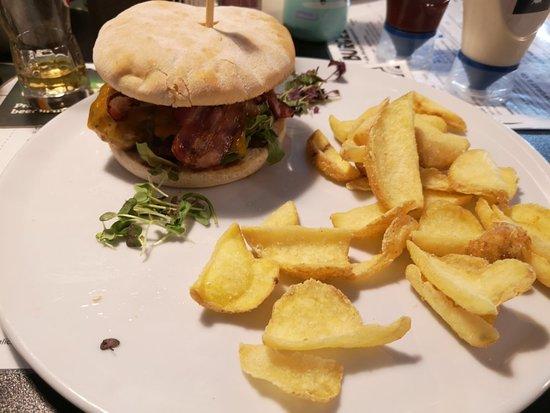 Boom Gourmet Bistro