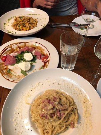 Mama Mia Pasta & Pizza