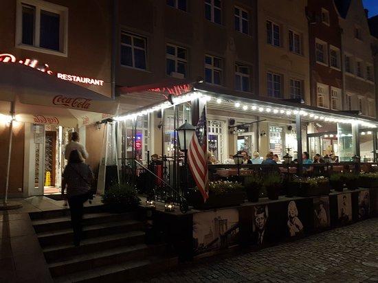 Billy's American Restaurant