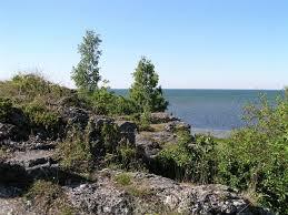 Uugu Cliff