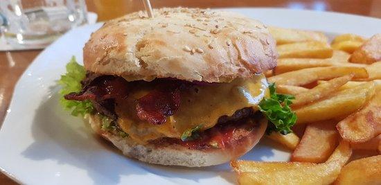 Bensons Grill & Bar