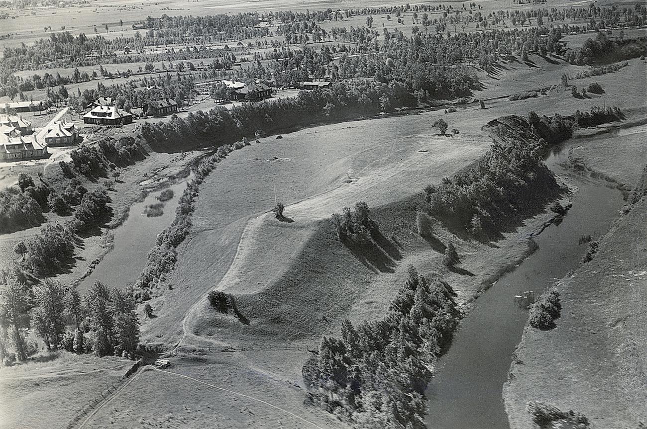 Iru hill fort