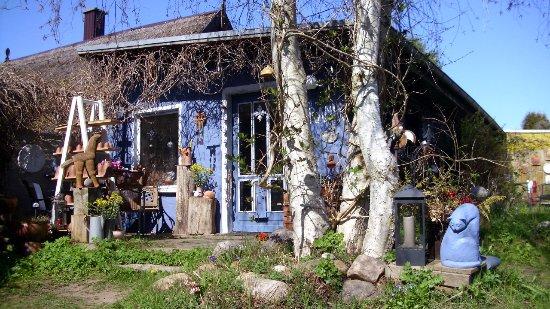 Keramik Töpferei Usedom mit Katzen-Kabinett