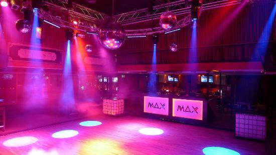 Max Nachttheater