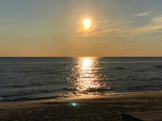 Melnrage Beach