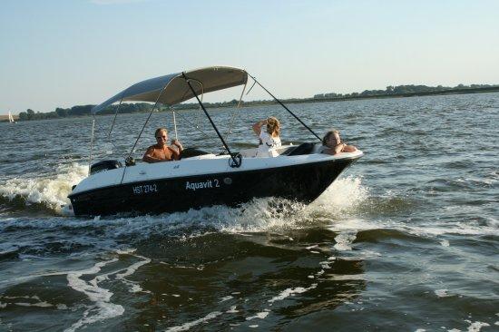 Boots Charter Barth