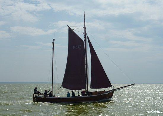 Zeesbootsfahrten auf dem Bodden
