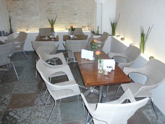 Finder's Café