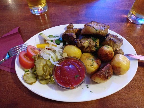 Aleksandri Pub