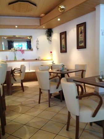 Cafe Central