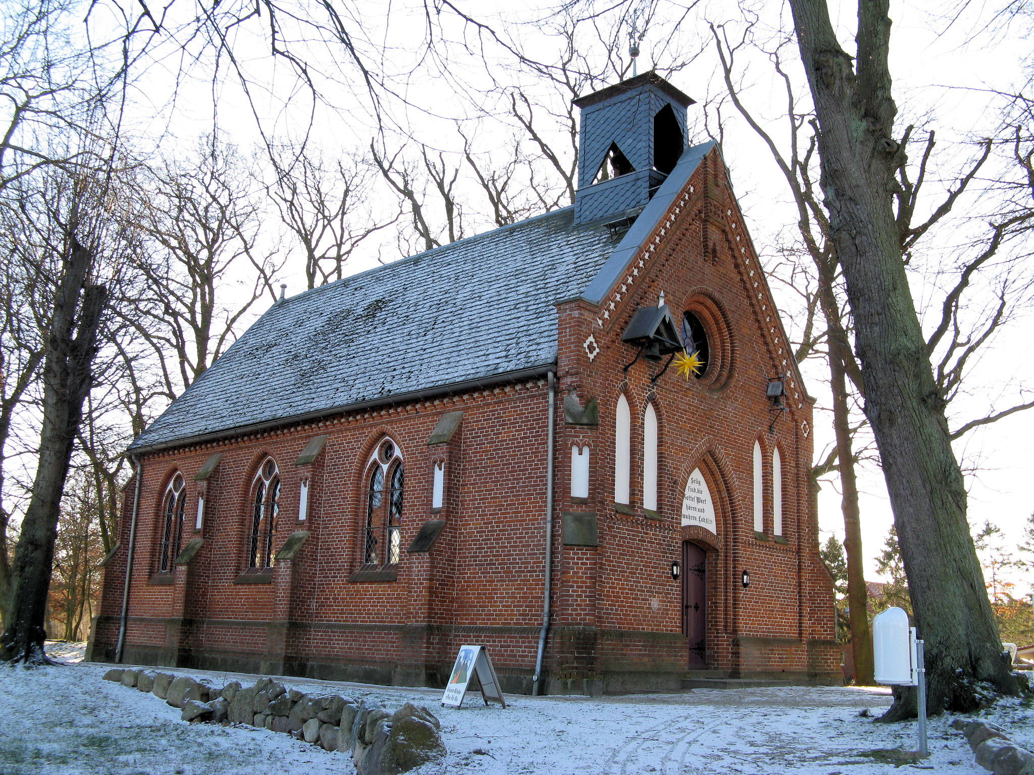 die Evangelische Kirche zur Paulshöhe