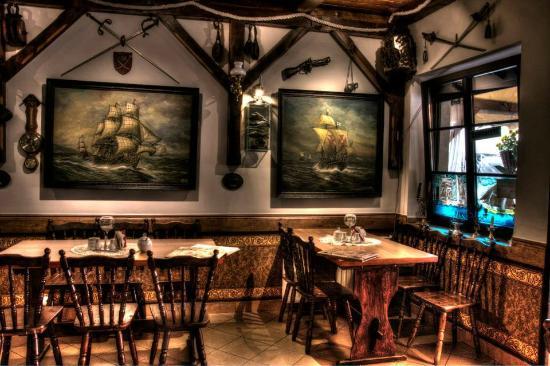 Armada Bar